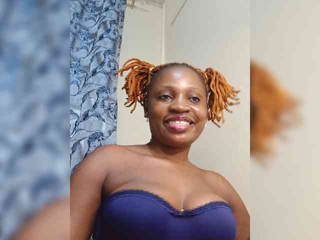 Cute031 webcam