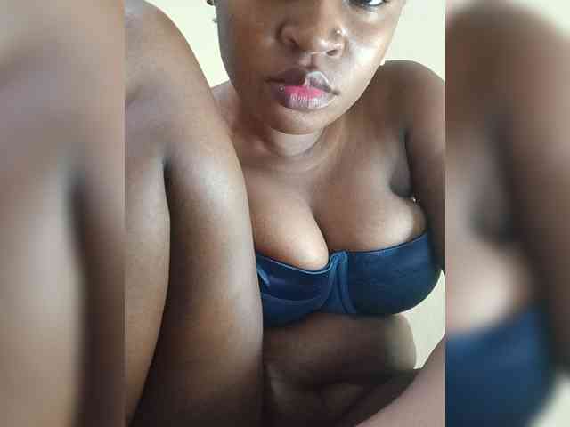 Cute031 webcam