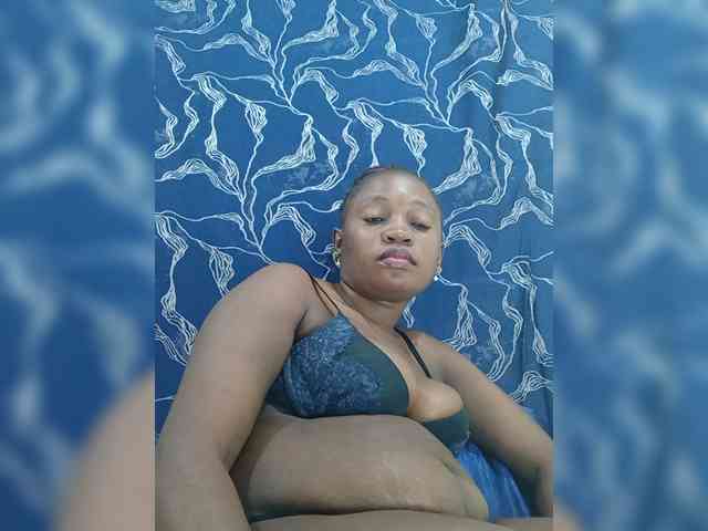 Cute031 webcam