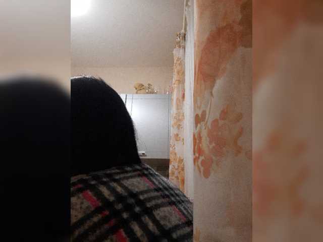 Katy19801, en directo ahora en BongaCams