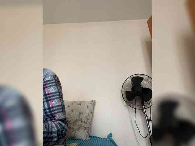 Katy19801 webcam