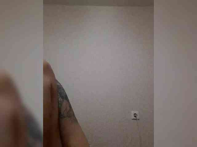 Katy19801 webcam