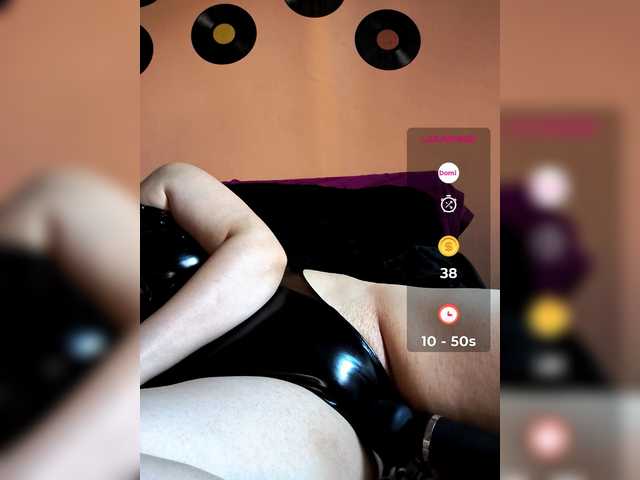 le modèle Natash867 est en webcam porno dans un show sur le site bongacams, il possède les tags suivants: White/Caucasian,Brunette,Shaved