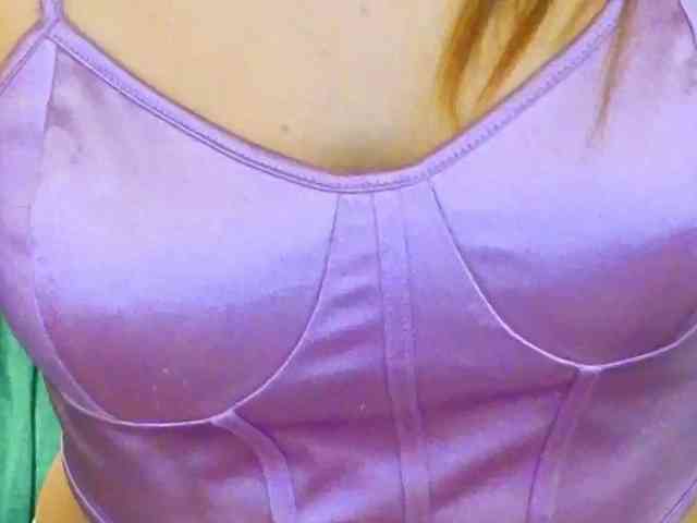 IceDanielles webcam