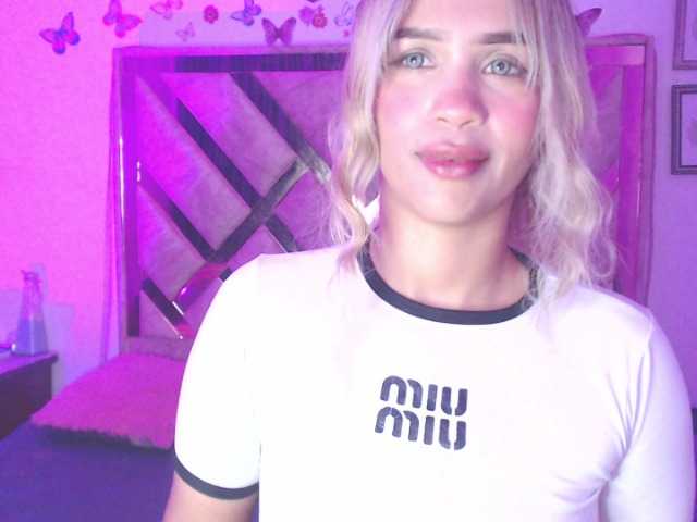 TessaM2 live cam on BongaCams