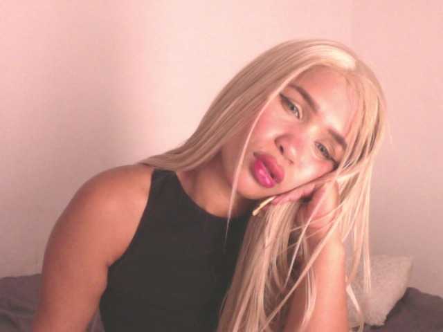 TessaM2 live cam on BongaCams