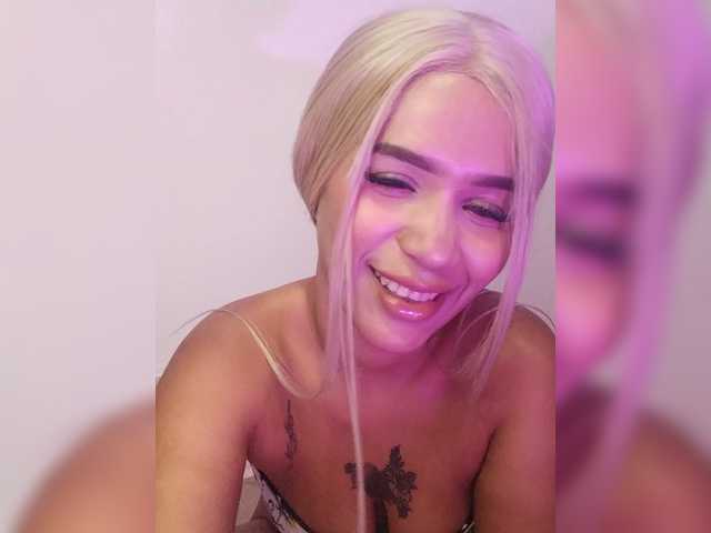 TessaM2 live cam on BongaCams