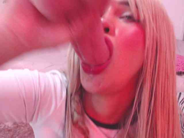 Lulusquirt webcam