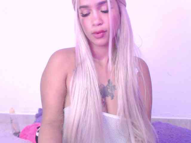 Lulusquirt webcam