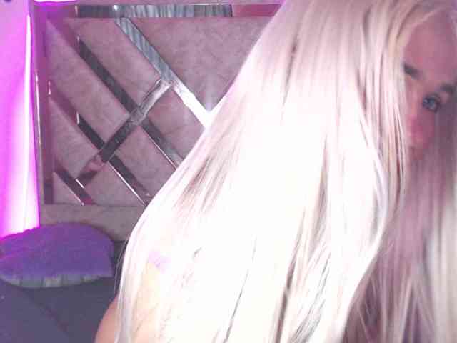 Lulusquirt webcam