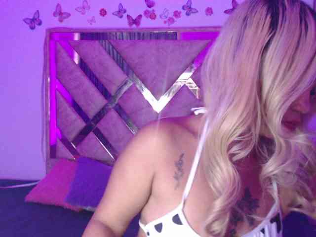 Lulusquirt webcam
