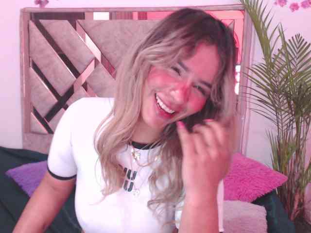 Lulusquirt webcam