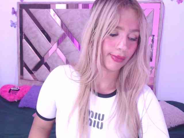 Lulusquirt webcam