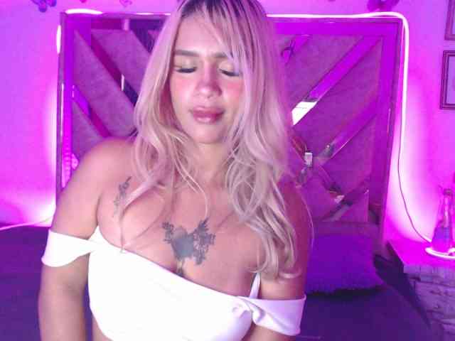 Lulusquirt webcam