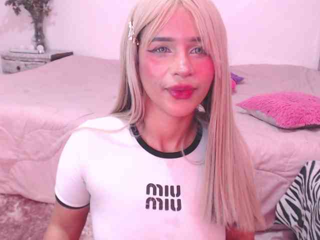 Lulusquirt webcam