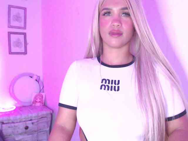 Lulusquirt webcam