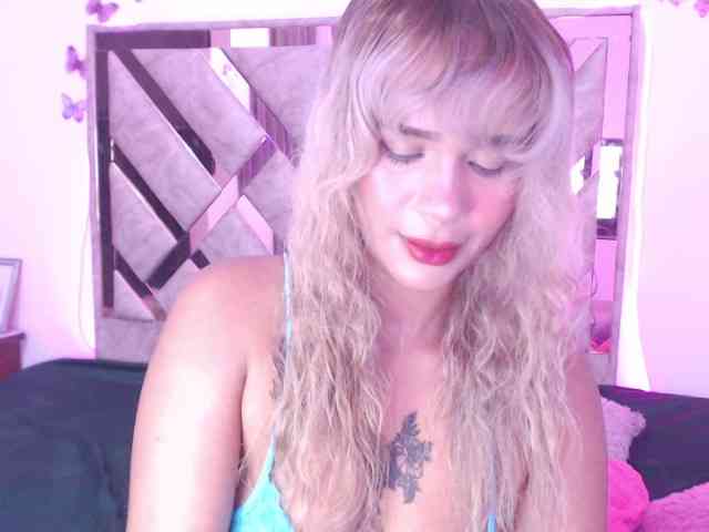 Lulusquirt webcam