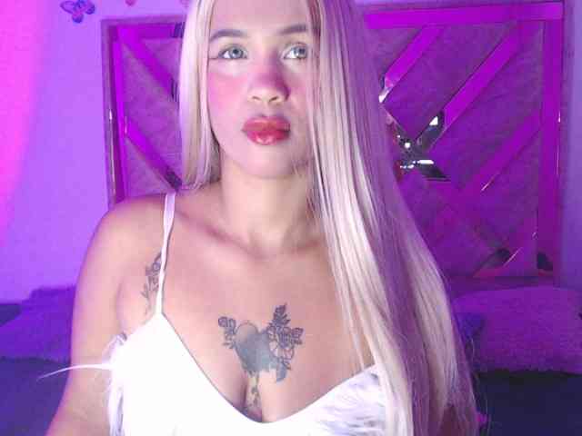 Lulusquirt webcam