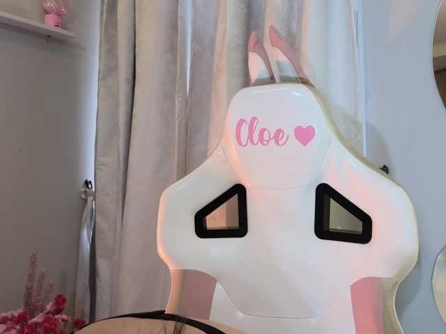 Cloesweety live webcam show