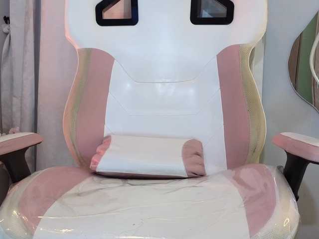 Cloesweety live cam on BongaCams