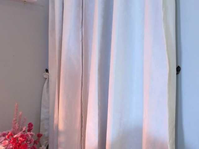Cloesweety live cam on BongaCams