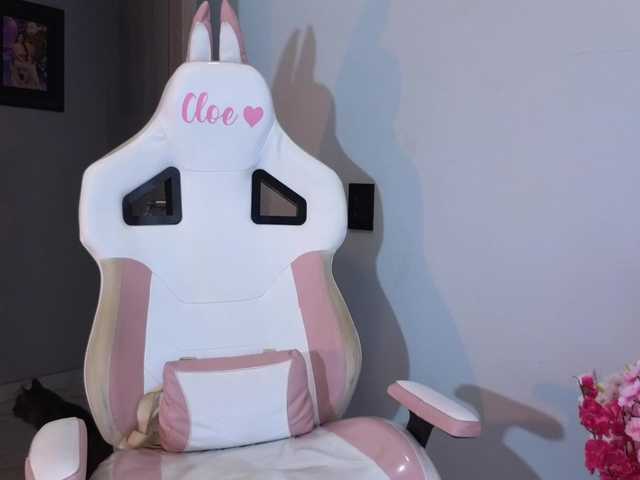 Cloesweety live cam on BongaCams