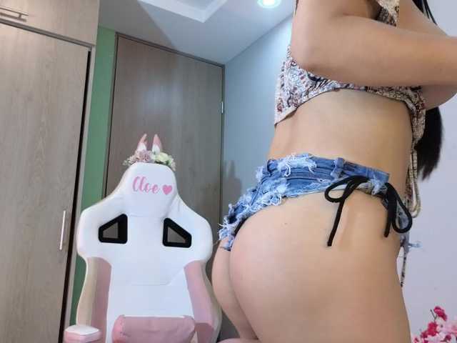 Cloesweety live cam on BongaCams