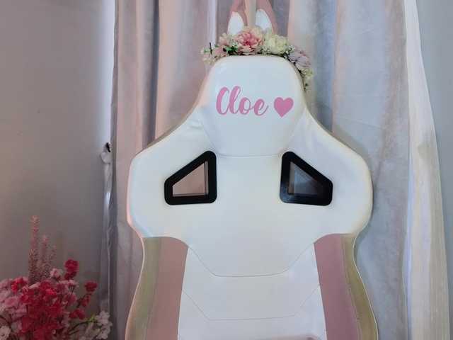 Cloesweety live cam on BongaCams