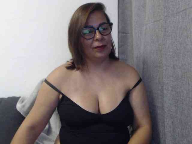 Modèle: Adele13