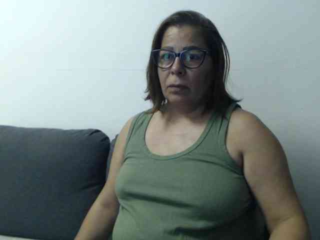 Tyara13 webcam
