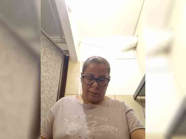Diamonddesiree Live Webcam on BongaCams