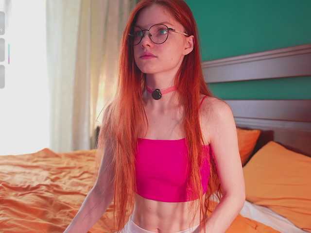 katy-ethereal live cam on BongaCams