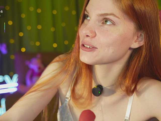 katy-ethereal live cam on BongaCams