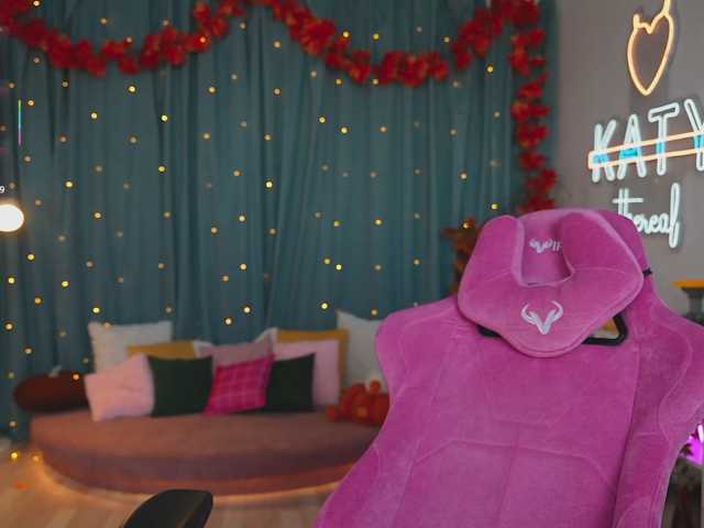 katy-ethereal, live now on BongaCams