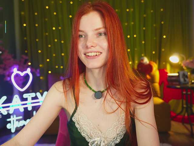 katy-ethereal live webcam show