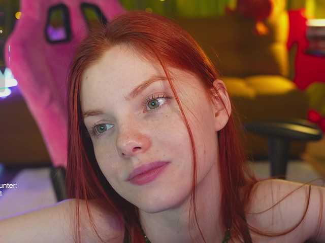 katy-ethereal live webcam show