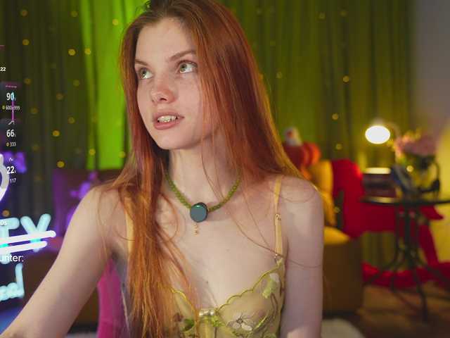 katy-ethereal live webcam show
