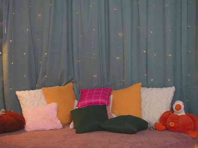 katy-ethereal webcam