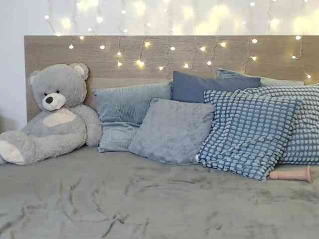 SopheyMoon webcam