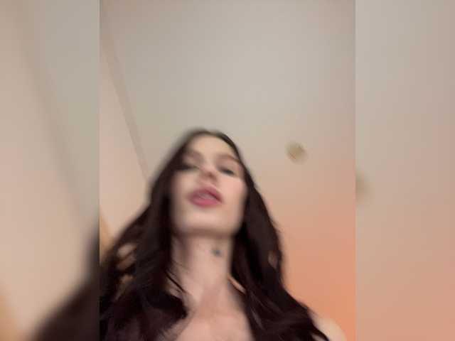 1NIGHT- live cam on UnifiedCams