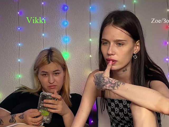 go to chat with -Zoe-Love-