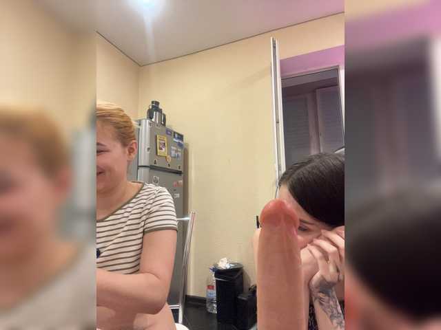 go to chat with -Zoe-Love-
