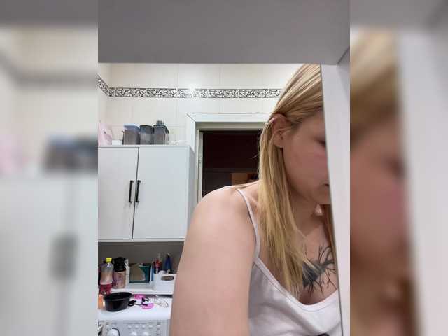 go to chat with -Zoe-Love-