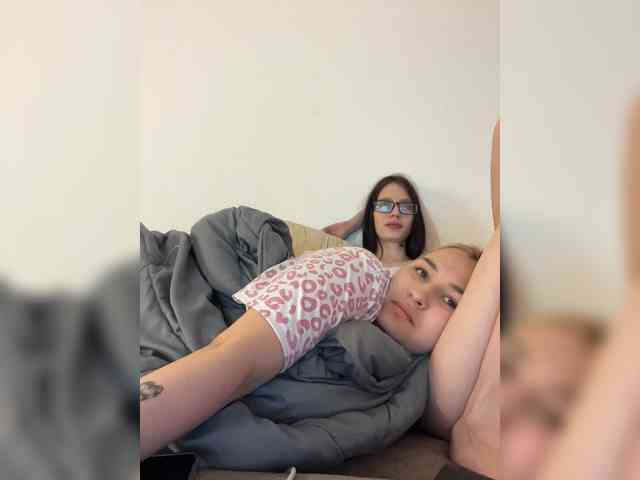 _Playful_prankster_ webcam