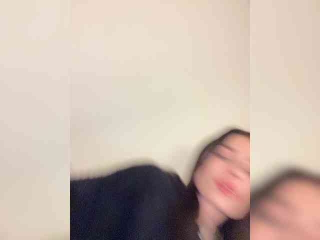 insatiable-bitch webcam
