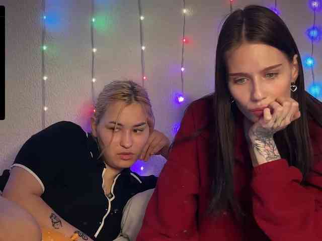 Модель: -Zoe-Love-