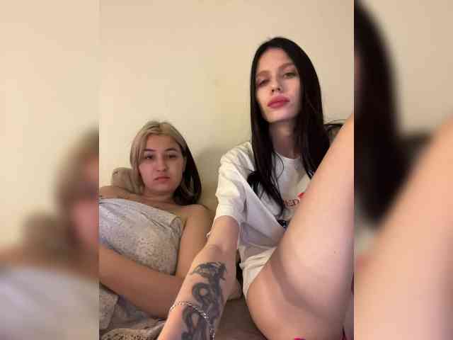 Модель: _SweetZoe_