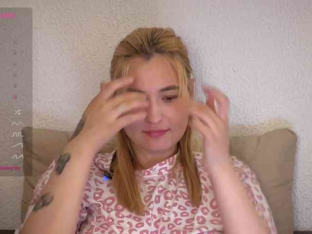 _Playful_prankster_ webcam