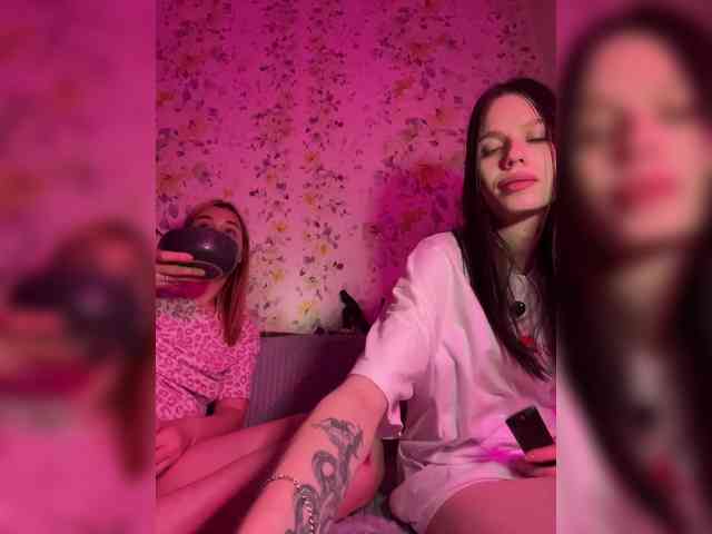 Модель: -Zoe-Love-