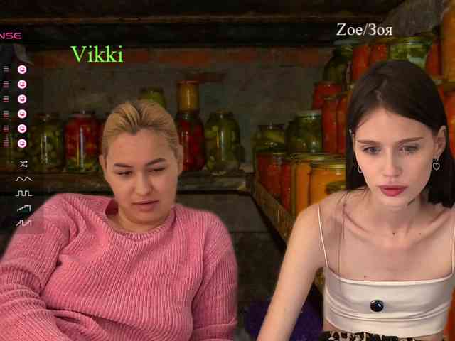 Модель: -Zoe-Love-